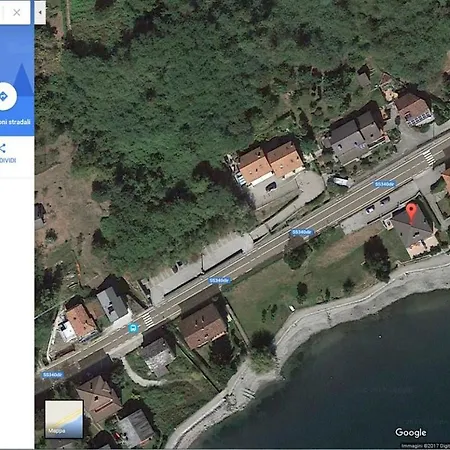 Cinque Case Apartment Gera Lario